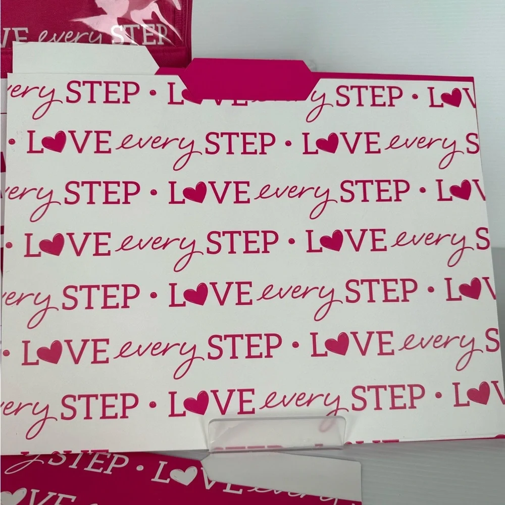 Thirty-One Pink 'Love Every Step' File Organizer